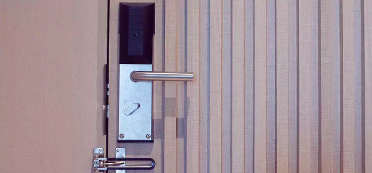 Installing a Maglock Alhambra